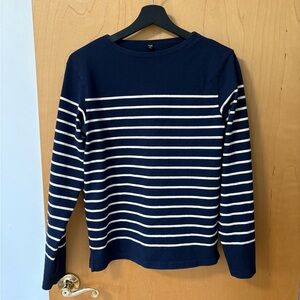 Uniqlo navy and white crew neck Breton striped long sleeve shirt XS/S EUC